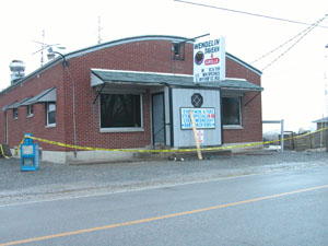 Wendelin Tavern near St. Henry stands empty this morning following a Saturday fire that has closed the establishment at least temporarily. No dollar loss has been set as yet and the cause of the blaze remains under investigation.<br>dailystandard.com