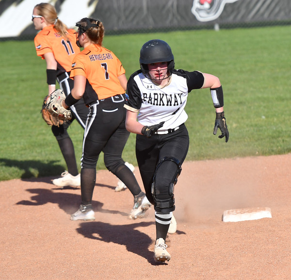 Minster vs Parkway softball Photo Album | The Daily Standard