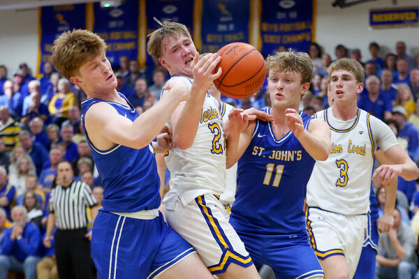 Jays fly high at Hangar