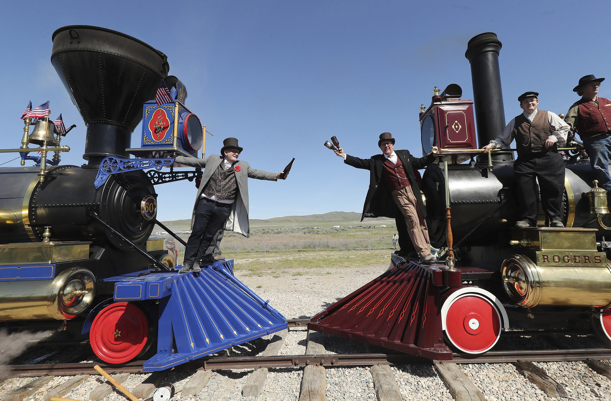 Celebrate the 150th Anniversary of the Transcontinental Railroad by  Sleeping in a Train Car, Travel